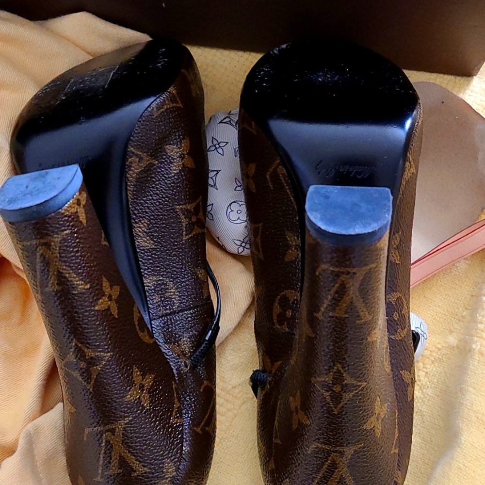 Lv shoes